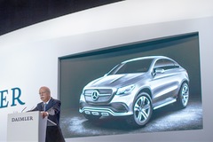 Mercedes has BMW X6 in its sights