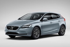 Revised Volvo V40 gets XC90 looks and lower CO2, coming June