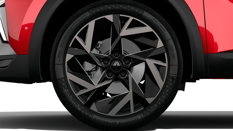 19in alloy wheels