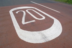 20mph on-the-spot fines introduced in London&rsquo;s Islington