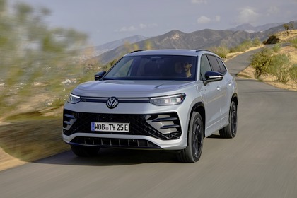 Volkswagen reveals Tayron as large seven-seat SUV