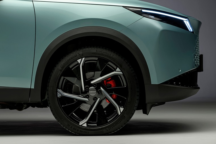 8. OMODA 7 20-inch wheels