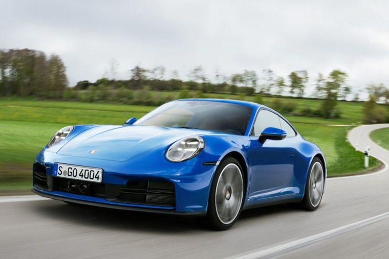 Porsche 911: Hybrid tech appears for the first time