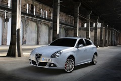 New Alfa Romeo Giulietta on sale in Britain