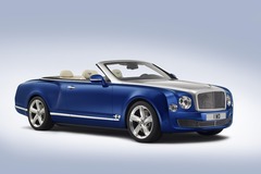 Bentley Grand Convertible concept unveiled in LA