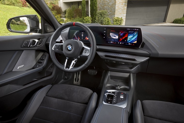 BMW 1 Series 2024 cabin