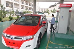 China removes sales tax for electric cars