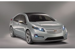 Electric car sales hit brakes in 2014