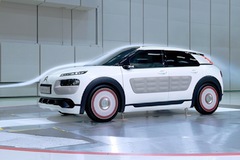 Citroen to reveal ultra-efficient C4 Cactus at Paris