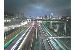 London train stations plug in to electric cars