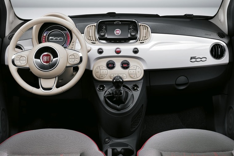 Fiat 500 2016 Interior