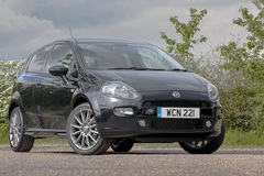 Fiat launches new special edition Punto Jet Black 2