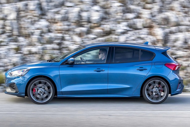 Ford Focus ST 2019 side