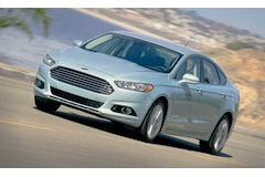 Ford plans new Prius-rival hybrid
