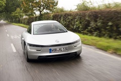 First Drive Review: Volkswagen XL1 plug-in hybrid