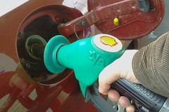 Fuel duty frozen and motorway price signs announced in Autumn Statement