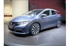 Honda unwraps Civic Tourer for Frankfurt premiere