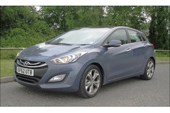 First Drive Review: Hyundai i30 2013