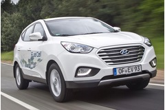 Hyundai FCEV sets new record with 700km economy drive on a single tank
