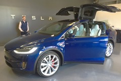 Self-driving Tesla Model X drives owner to ER after embolism
