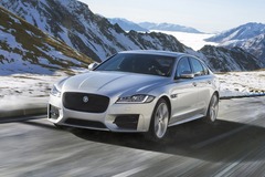 Jaguar gives 2016 XF four-wheel drive