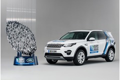 Land Rover supplies support vehicles for Rugby World Cup 2015