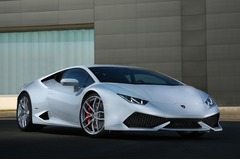 First Drive Review: Lamborghini Huracan