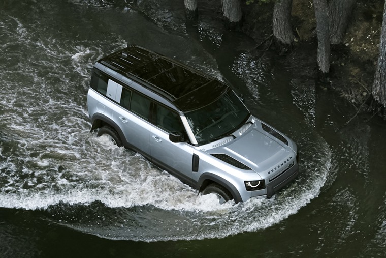 Land Rover Defender wading