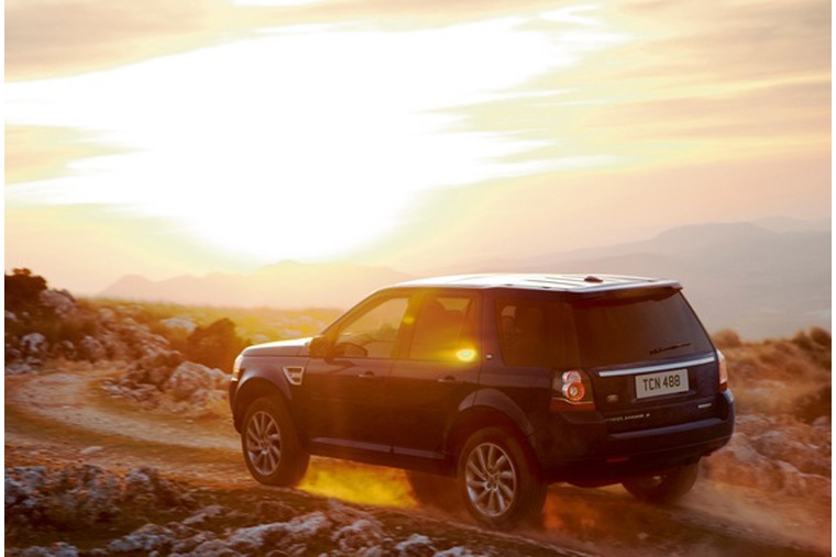 Land Rover Freelander helps Born Free save the tiger