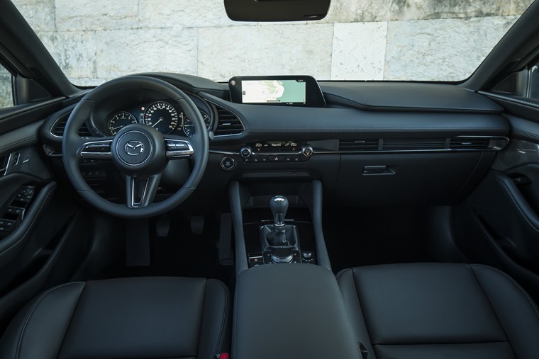 Mazda3_HB_Polymetal_interior-2