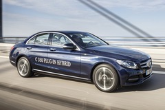 What happens when you switch to a fleet of Mercedes-Benz C-Class hybrids?