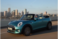 Mini Convertible revealed, coming March 2016