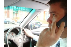 Tougher punishment for mobile phone drivers needed