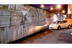 Nissan LEAF powers London artwork to highlight city pollution
