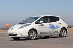 UK looks to lead in electric cars and driverless vehicles