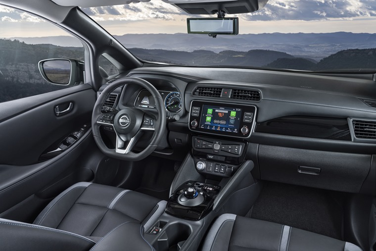 Nissan Leaf interior 2023