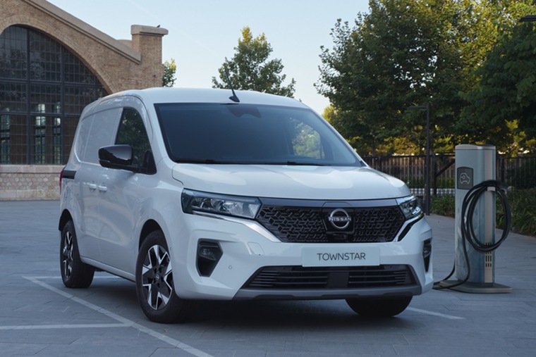 Nissan Townstar (2)