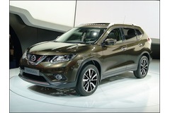 Nissan reveals third gen X-Trail at Frankfurt