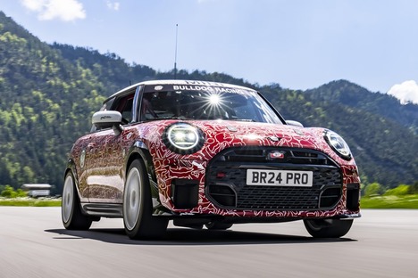 Potent Mini Cooper JCW revealed ahead of Nurburgring 24h