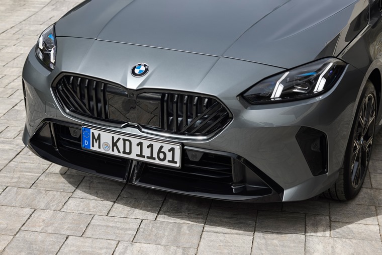 P90550864_lowRes_the-all-new-bmw-1-se