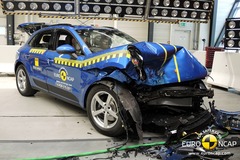 Five star crash ratings for Mondeo and Passat; Corsa and Mini fall short