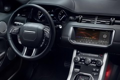 Range Rover Evoque upgraded for 2017
