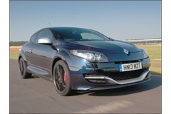 Red Bull gives the Megane Renaultsport wings