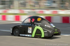 Eco-marathon winners return to defend 3,587mpg title