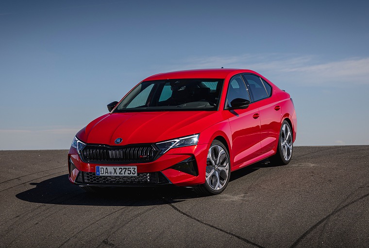 SKODA-1110_Leasingcom-Assets_June_Octavia-VRS_Image_5