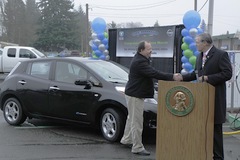 Nissan LEAF electric car driver tops 100,000 all-electric miles