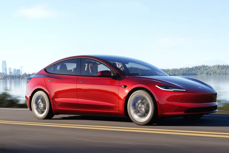 Tesla Model 3 2024