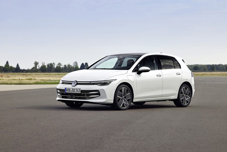 ThenewVolkswagenGolfeHybrid(1) (2)