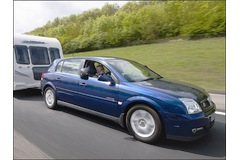 Keep safe this summer with towing tips