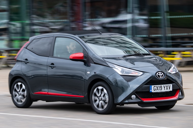 Toyota Aygo driving front